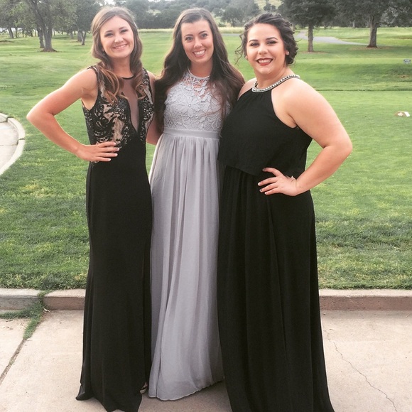 Lulu’s Formal dress - Picture 1 of 7